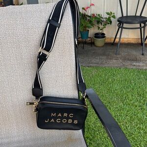 Marc Jacobs Black Belt Bag with Minimalist Design